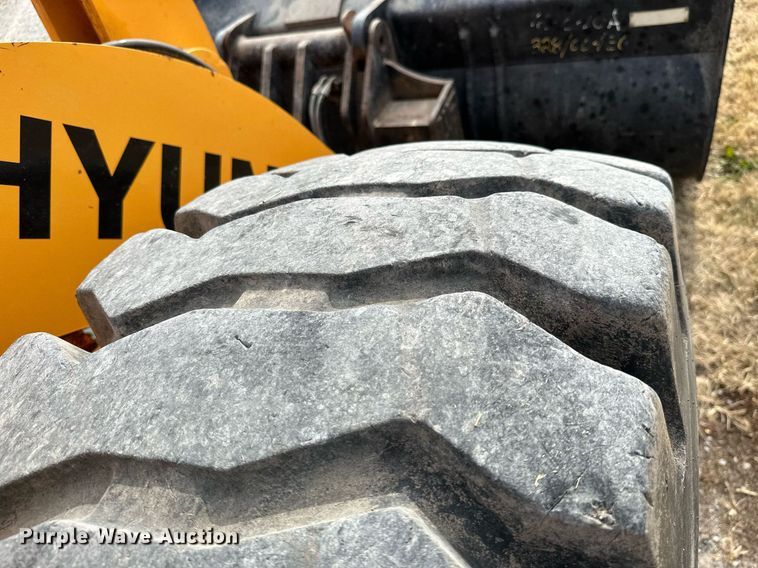 image for item KT9167 2009 Hyundai HL740-7A  wheel loader