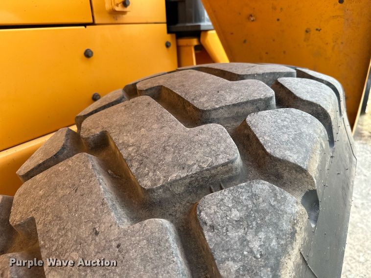 image for item KT9167 2009 Hyundai HL740-7A  wheel loader