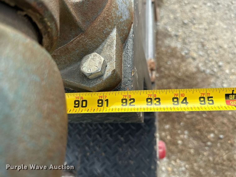 image for item KT9173 2012 Peterbilt 382  Crew Cab utility / service truck