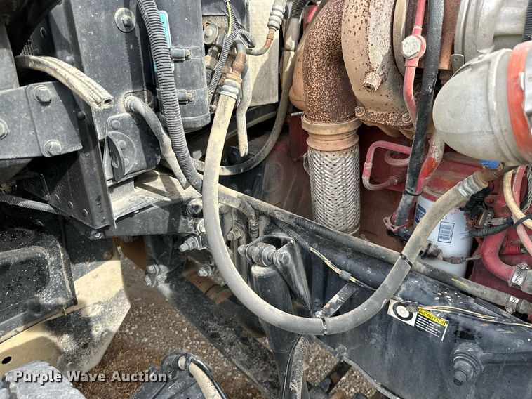 image for item KT9173 2012 Peterbilt 382  Crew Cab utility / service truck