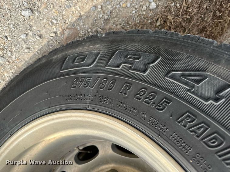 image for item KT9173 2012 Peterbilt 382  Crew Cab utility / service truck