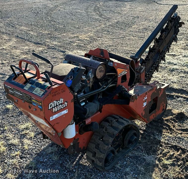 image for item KT9221 2013 Ditch Witch RT20  trencher