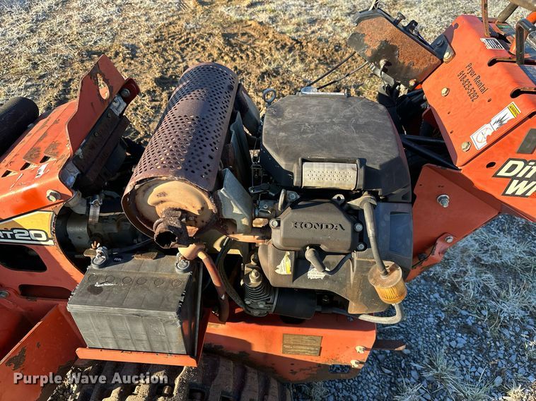 image for item KT9221 2013 Ditch Witch RT20  trencher