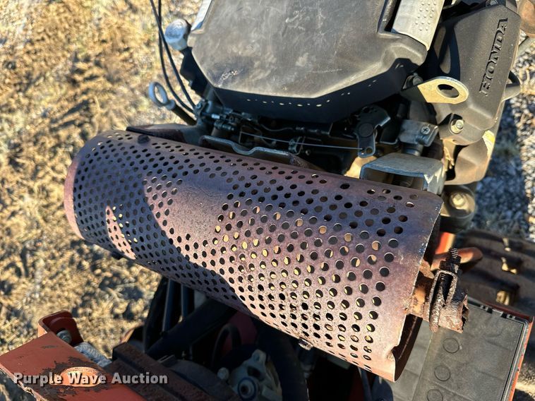 image for item KT9221 2013 Ditch Witch RT20  trencher