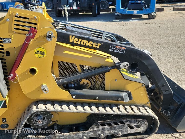 image for item KU9082 2021 Vermeer S925TX  compact utility loader