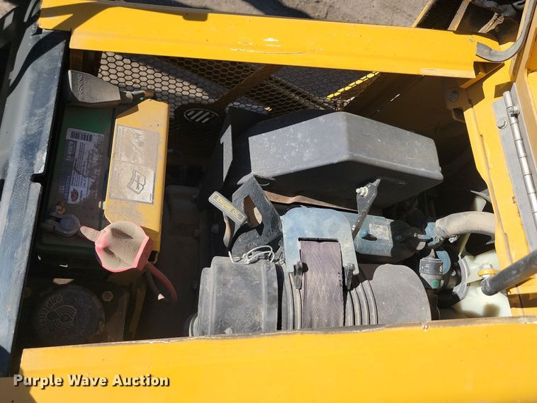 image for item KU9082 2021 Vermeer S925TX  compact utility loader