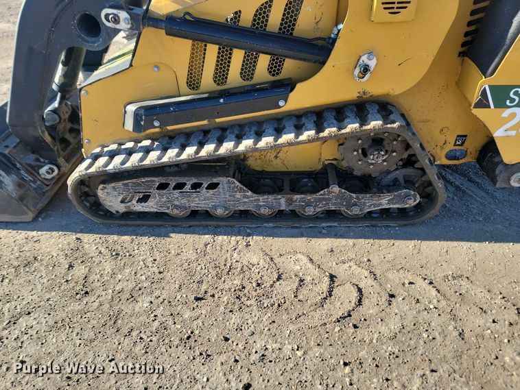 image for item KU9082 2021 Vermeer S925TX  compact utility loader