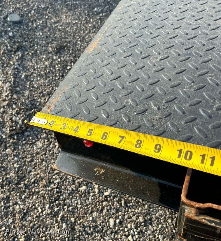 image for item KW9036 2015 Ford F750 Super Duty  dump flatbed truck