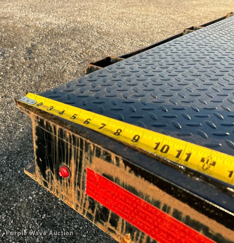 image for item KW9036 2015 Ford F750 Super Duty  dump flatbed truck