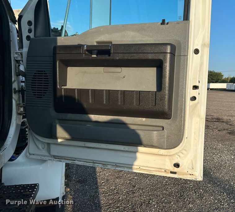 image for item KW9036 2015 Ford F750 Super Duty  dump flatbed truck