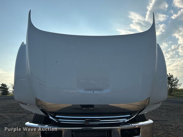 image for item KW9036 2015 Ford F750 Super Duty  dump flatbed truck