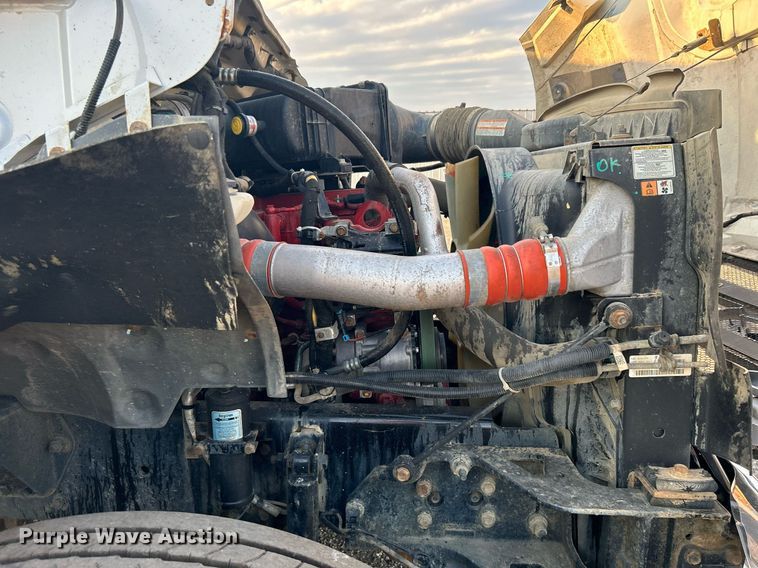 image for item KW9036 2015 Ford F750 Super Duty  dump flatbed truck