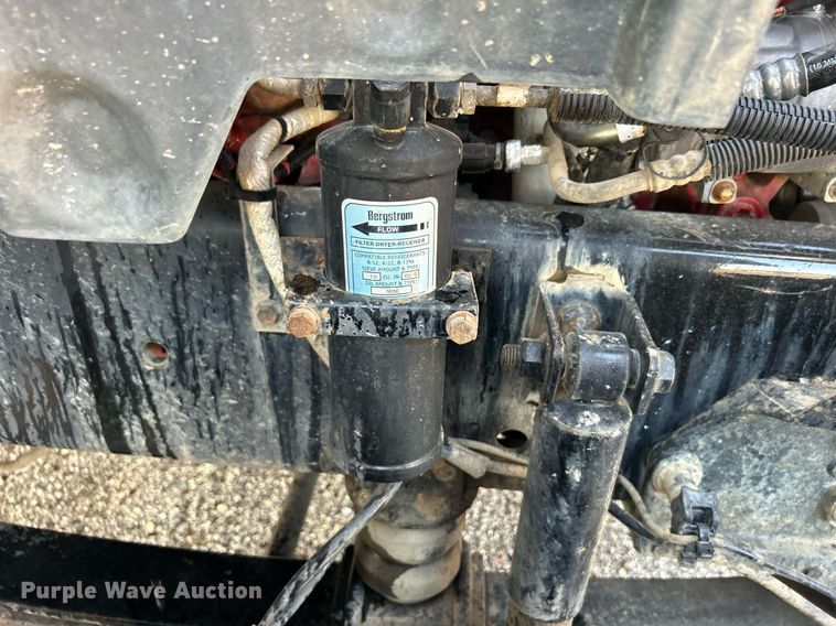 image for item KW9036 2015 Ford F750 Super Duty  dump flatbed truck