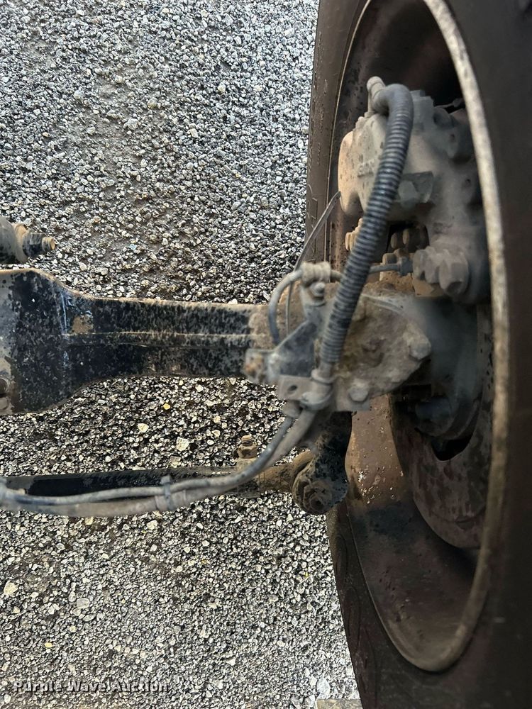 image for item KW9036 2015 Ford F750 Super Duty  dump flatbed truck