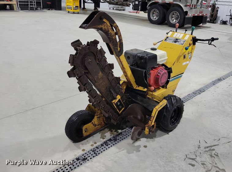 image for item LC9314 1997 Vermeer V1150  trencher