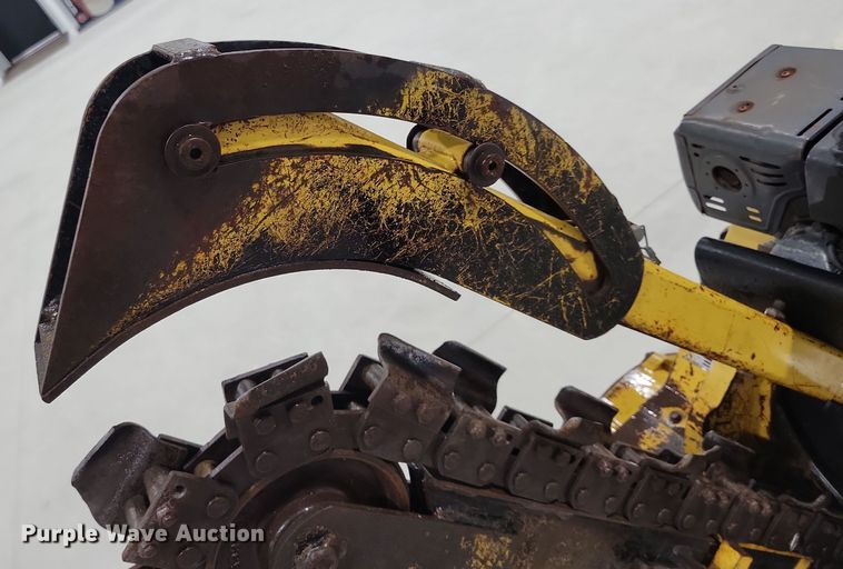 image for item LC9314 1997 Vermeer V1150  trencher