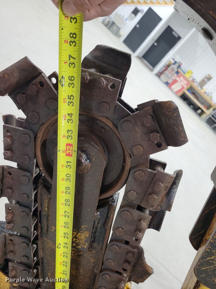 image for item LC9314 1997 Vermeer V1150  trencher