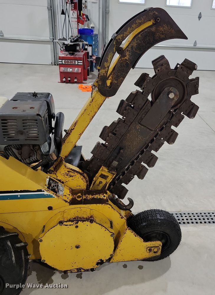 image for item LC9314 1997 Vermeer V1150  trencher
