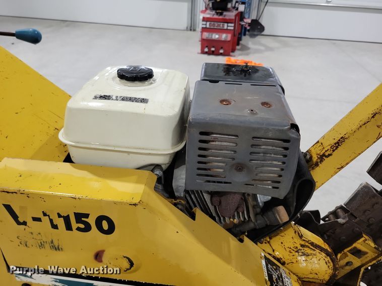 image for item LC9314 1997 Vermeer V1150  trencher