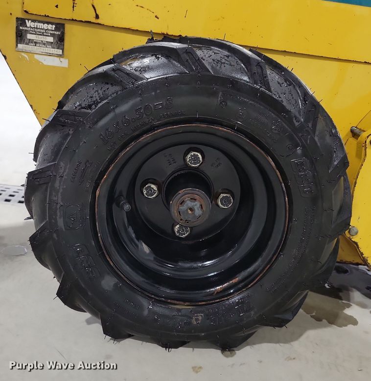 image for item LC9314 1997 Vermeer V1150  trencher