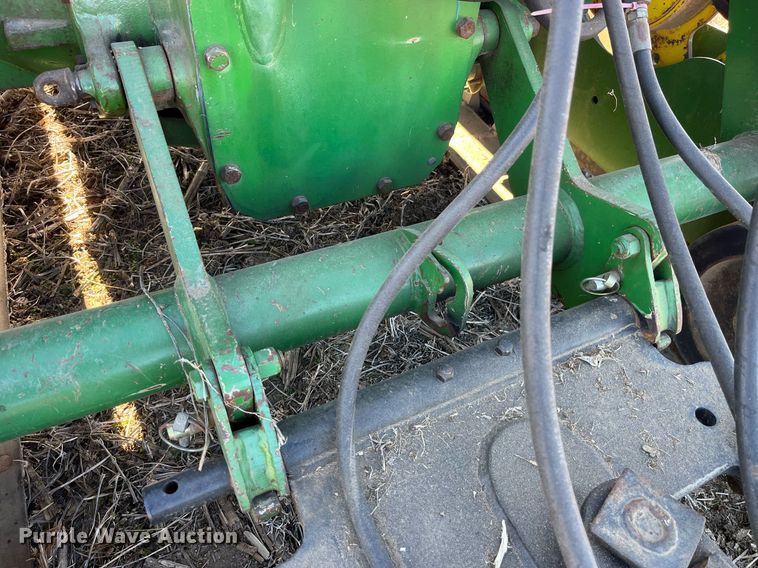 image for item LD9835 John Deere 6200 Gilbert  tractor