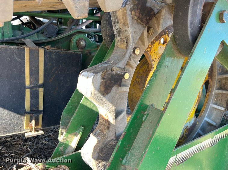 image for item LD9835 John Deere 6200 Gilbert  tractor