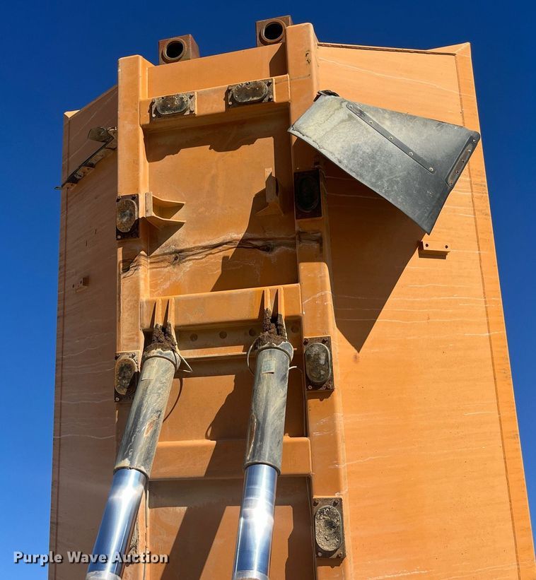 image for item LD9853 2005 Case 340  haul truck