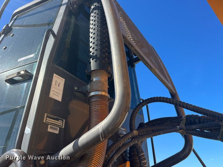 image for item LD9853 2005 Case 340  haul truck