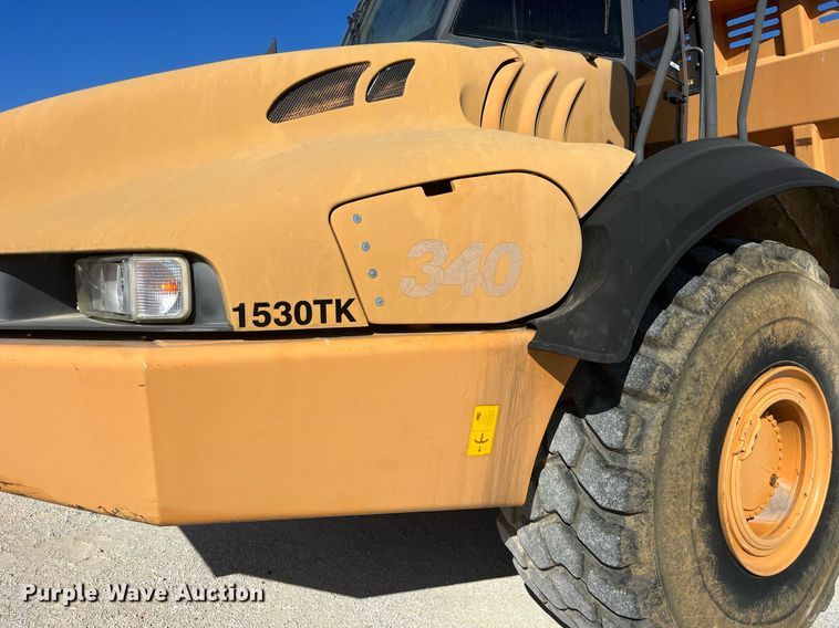 image for item LD9853 2005 Case 340  haul truck