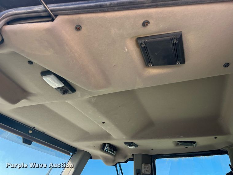 image for item LD9853 2005 Case 340  haul truck