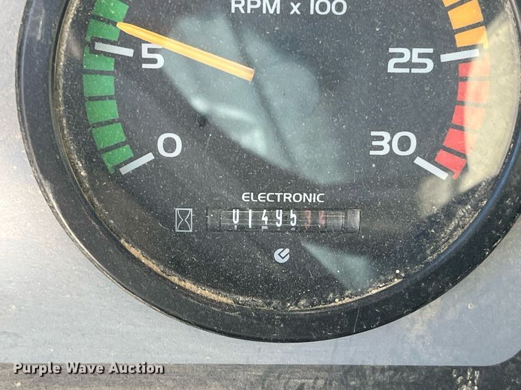 image for item LD9853 2005 Case 340  haul truck