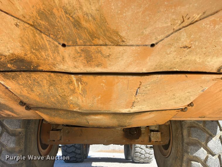 image for item LD9853 2005 Case 340  haul truck