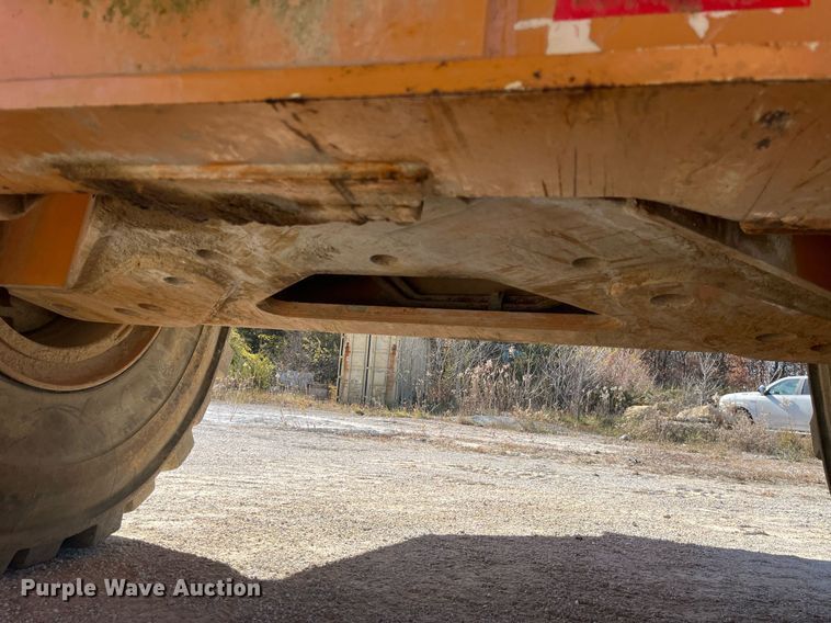 image for item LD9853 2005 Case 340  haul truck