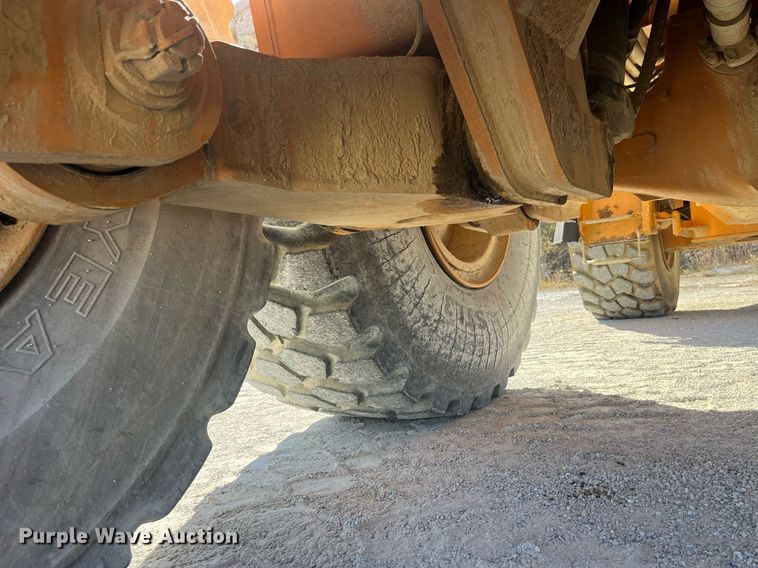 image for item LD9853 2005 Case 340  haul truck