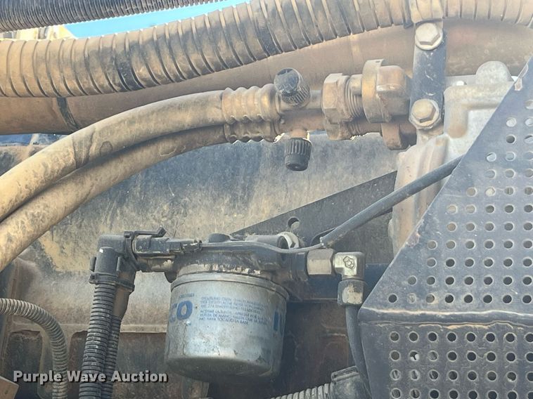 image for item LD9853 2005 Case 340  haul truck