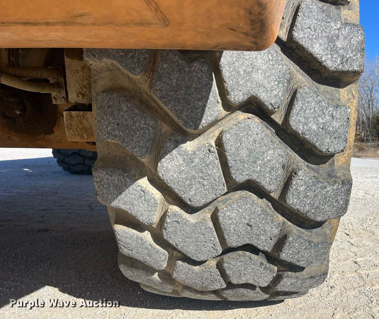 image for item LD9853 2005 Case 340  haul truck