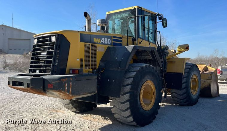 image for item LD9855 2011 Komatsu WA480-6  wheel loader