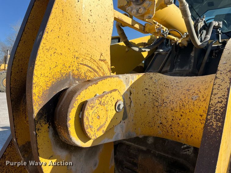 image for item LD9855 2011 Komatsu WA480-6  wheel loader