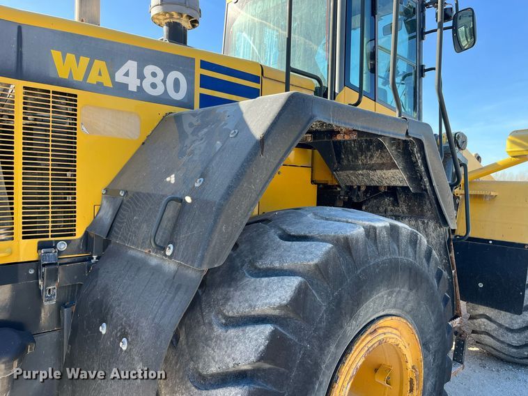 image for item LD9855 2011 Komatsu WA480-6  wheel loader
