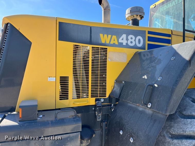 image for item LD9855 2011 Komatsu WA480-6  wheel loader