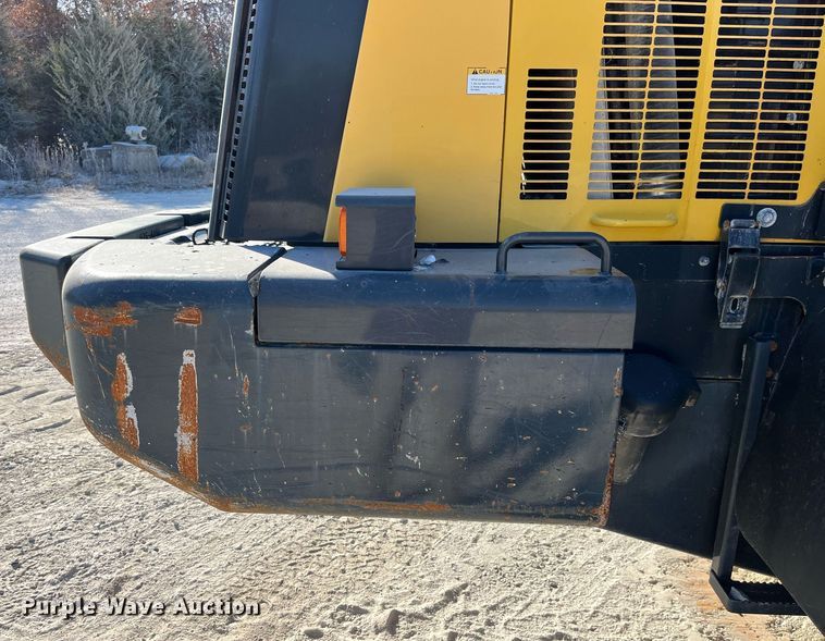 image for item LD9855 2011 Komatsu WA480-6  wheel loader