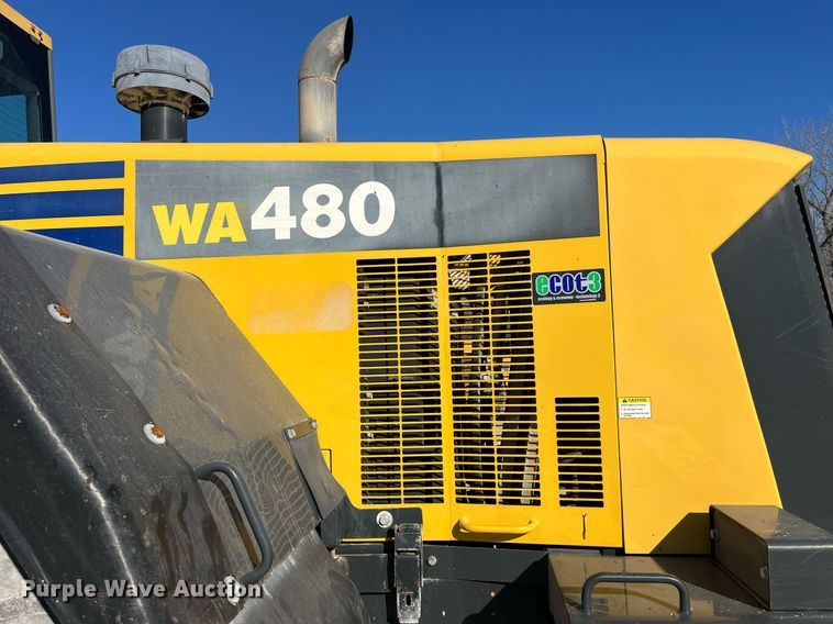 image for item LD9855 2011 Komatsu WA480-6  wheel loader