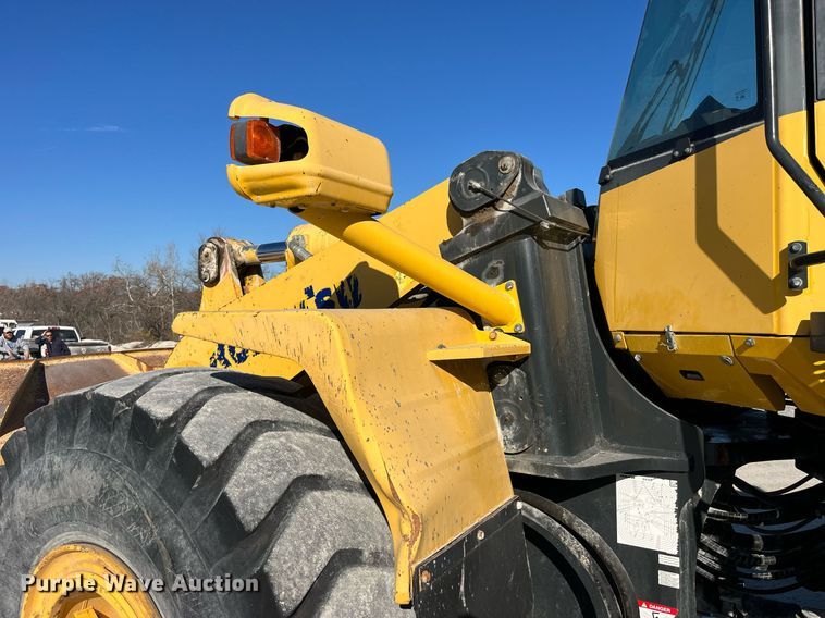 image for item LD9855 2011 Komatsu WA480-6  wheel loader