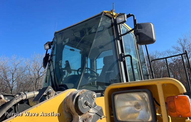 image for item LD9855 2011 Komatsu WA480-6  wheel loader