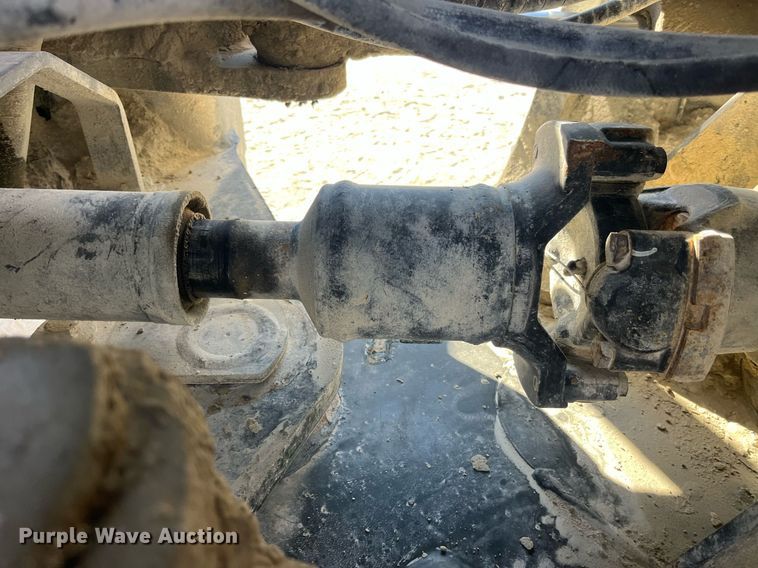 image for item LD9855 2011 Komatsu WA480-6  wheel loader