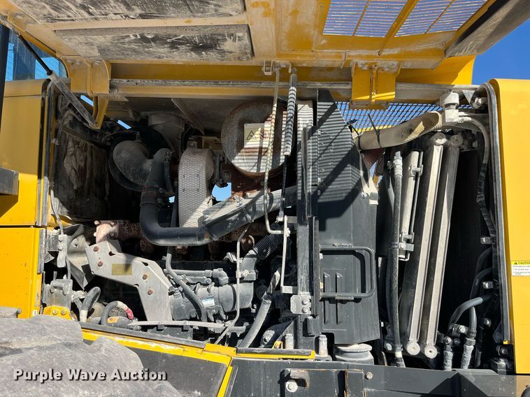 image for item LD9855 2011 Komatsu WA480-6  wheel loader