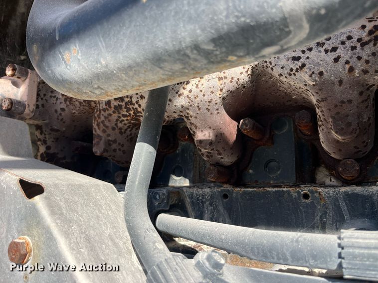 image for item LD9855 2011 Komatsu WA480-6  wheel loader