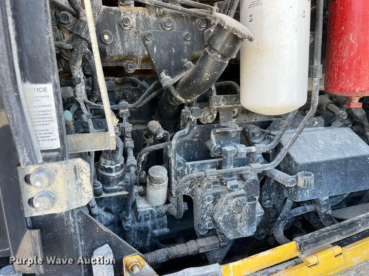 image for item LD9855 2011 Komatsu WA480-6  wheel loader