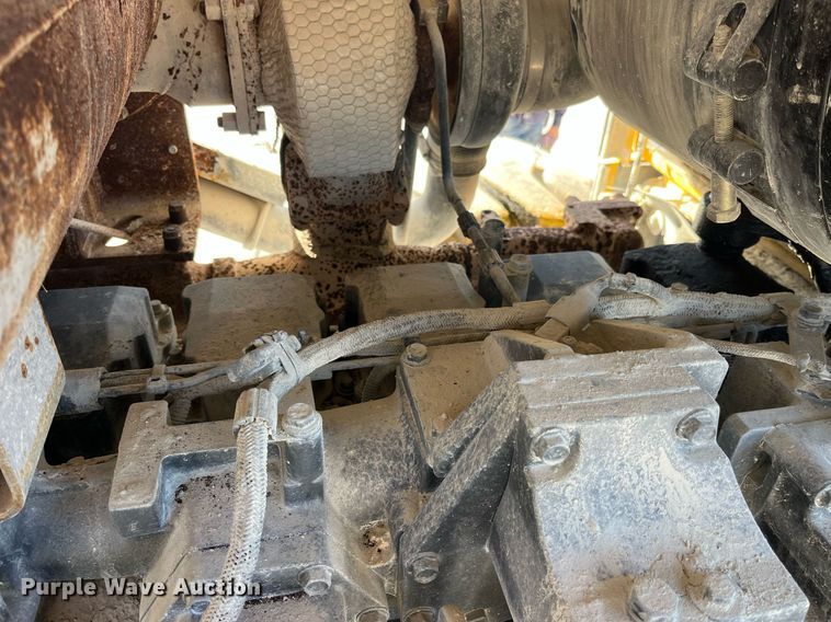 image for item LD9855 2011 Komatsu WA480-6  wheel loader