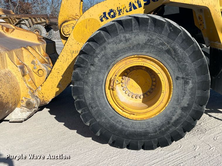image for item LD9855 2011 Komatsu WA480-6  wheel loader